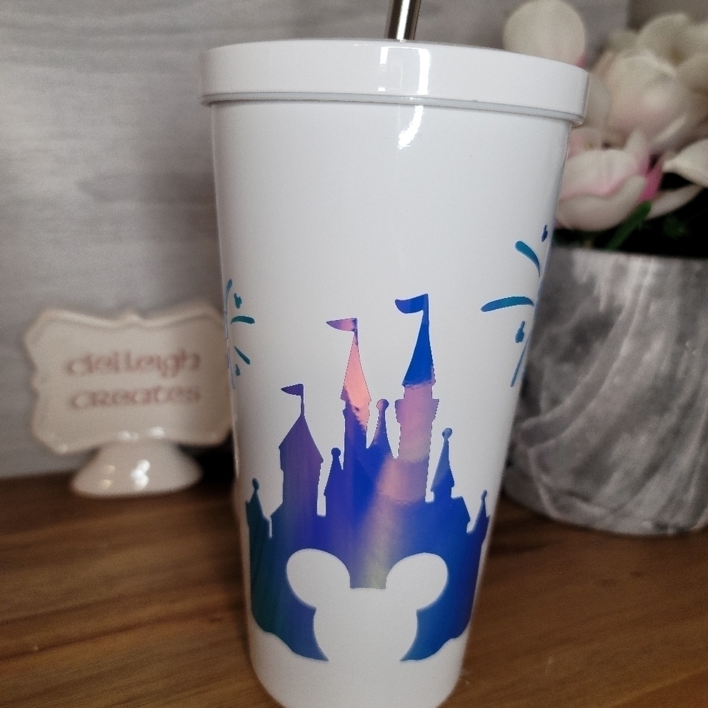 Castle & Fireworks tumbler